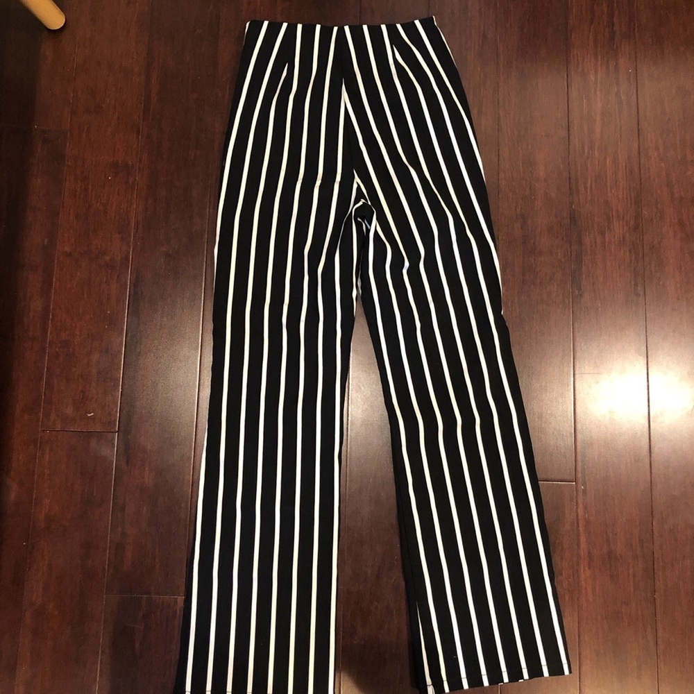 Forever 22 straight legged pants